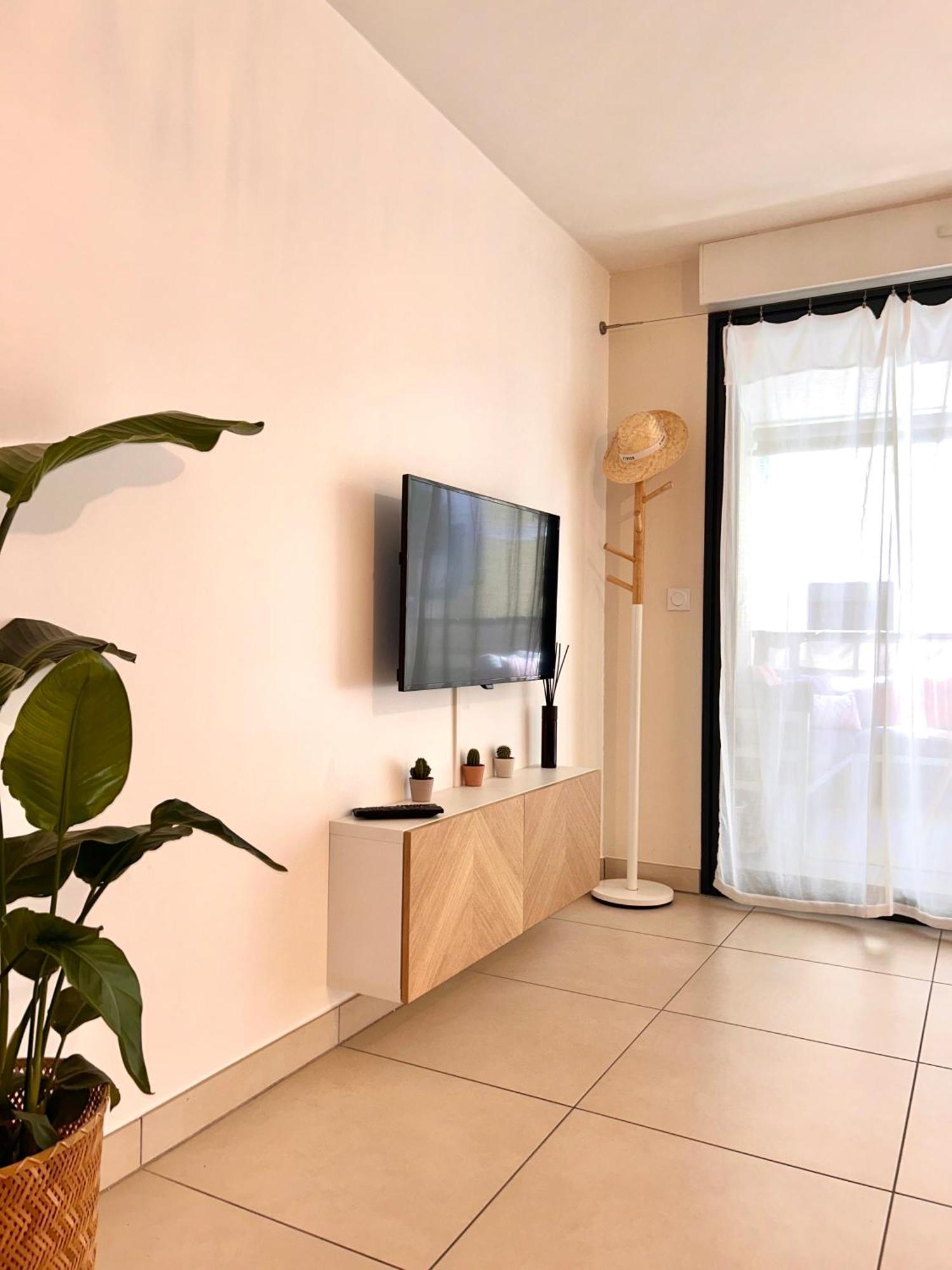 Studio Neuf - Portes De Monaco - Confort - Wifi - Clim المظهر الخارجي الصورة