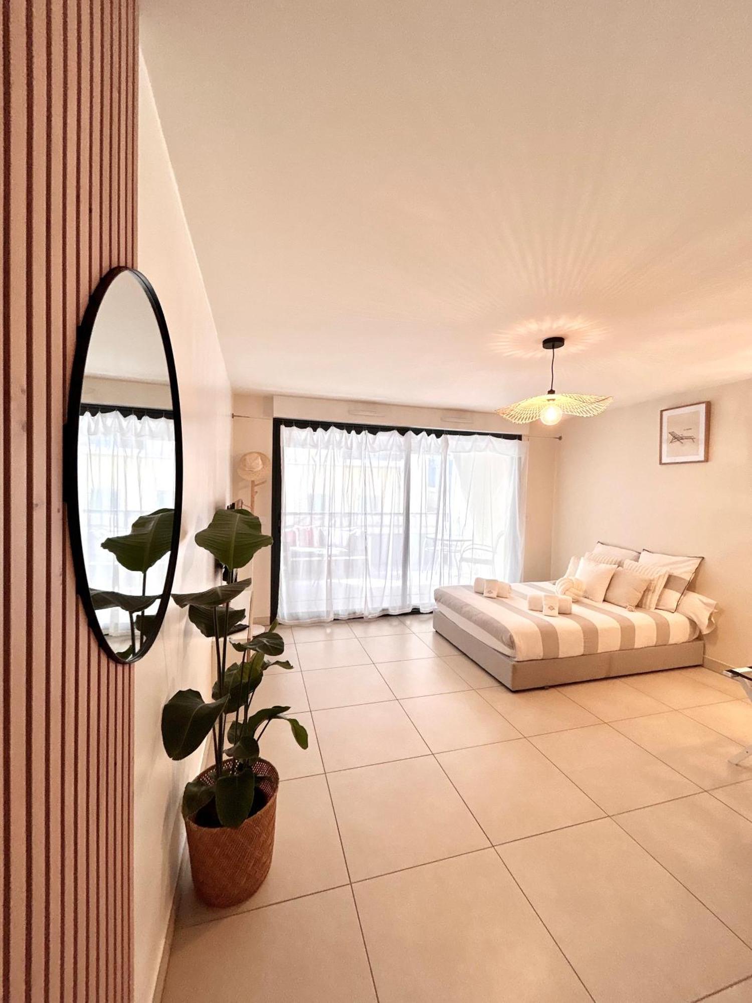 Studio Neuf - Portes De Monaco - Confort - Wifi - Clim المظهر الخارجي الصورة