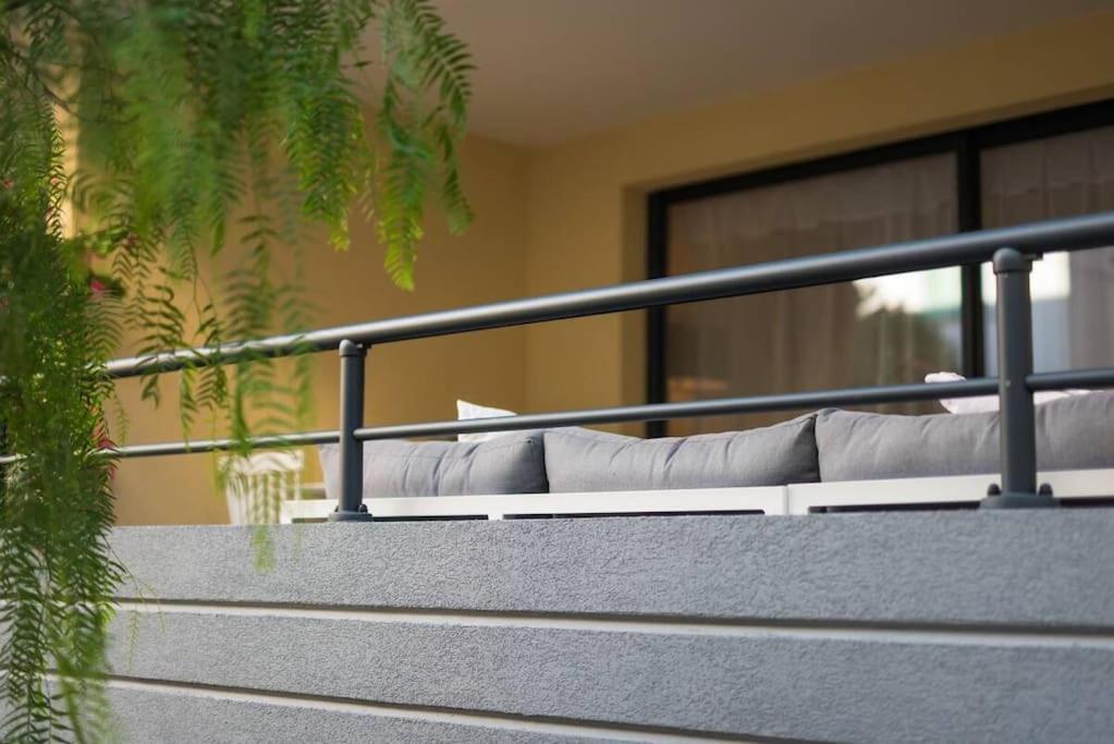 Studio Neuf - Portes De Monaco - Confort - Wifi - Clim المظهر الخارجي الصورة