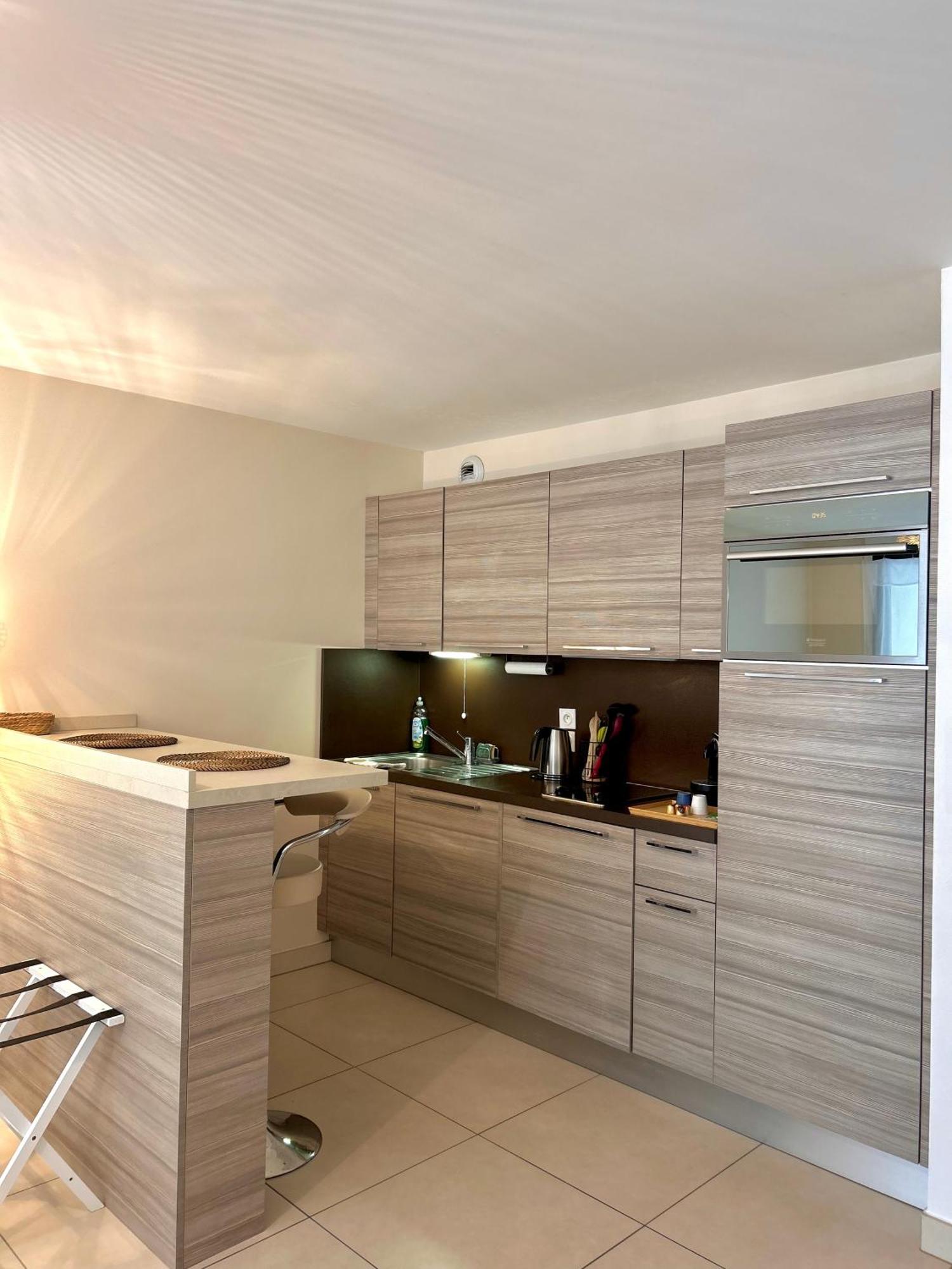 Studio Neuf - Portes De Monaco - Confort - Wifi - Clim المظهر الخارجي الصورة